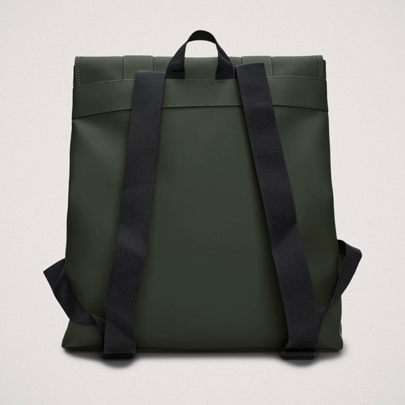 NWT Rains Messenger Backpack Bag Unisex - Picture 3 of 4